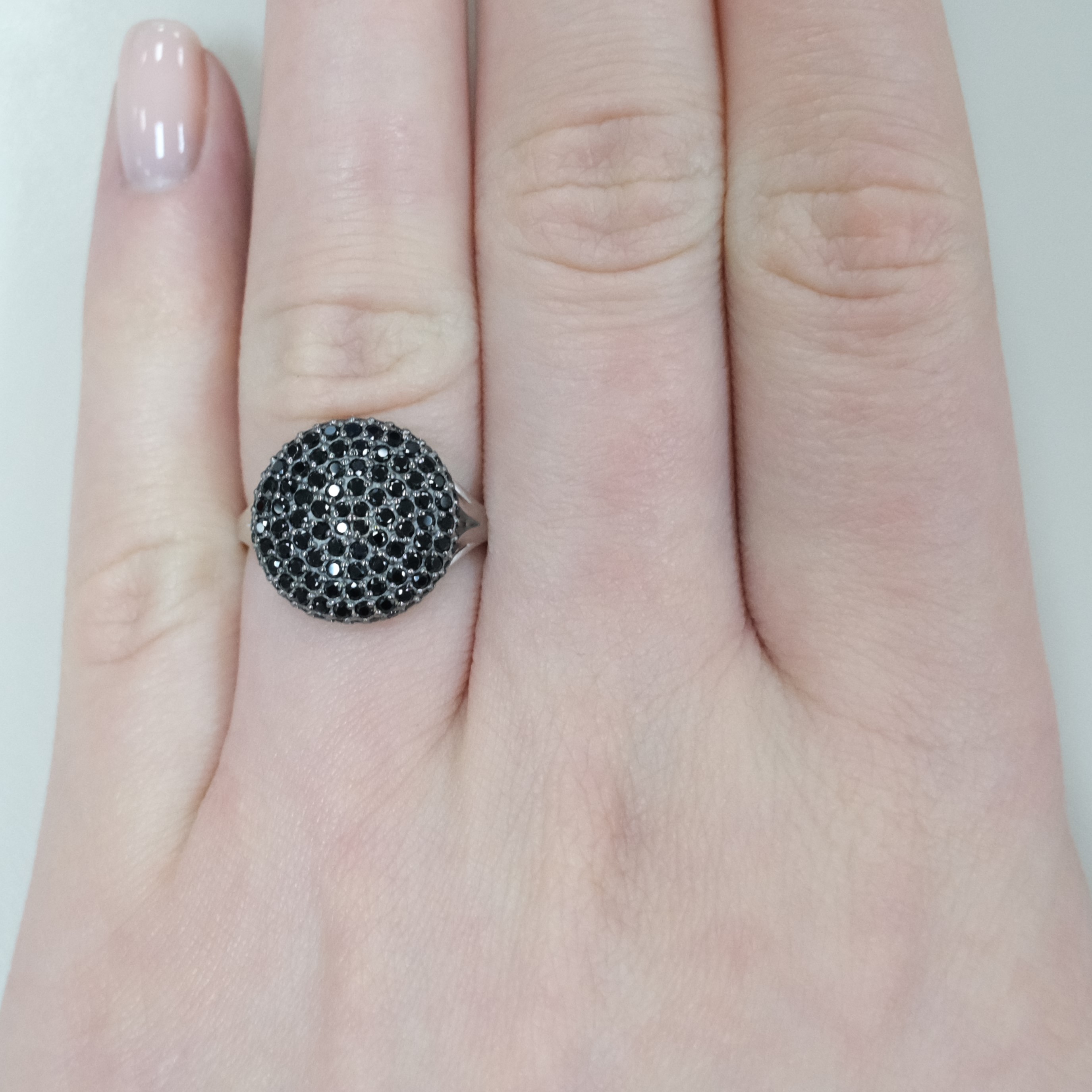 Серебряное кольцо со шпинелью